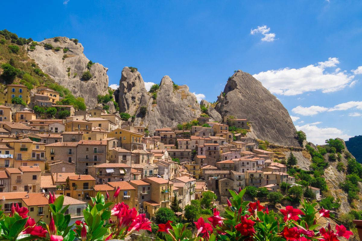La classifica dei 10 borghi più belli d'Italia - Castelmezzano in Basilicata 