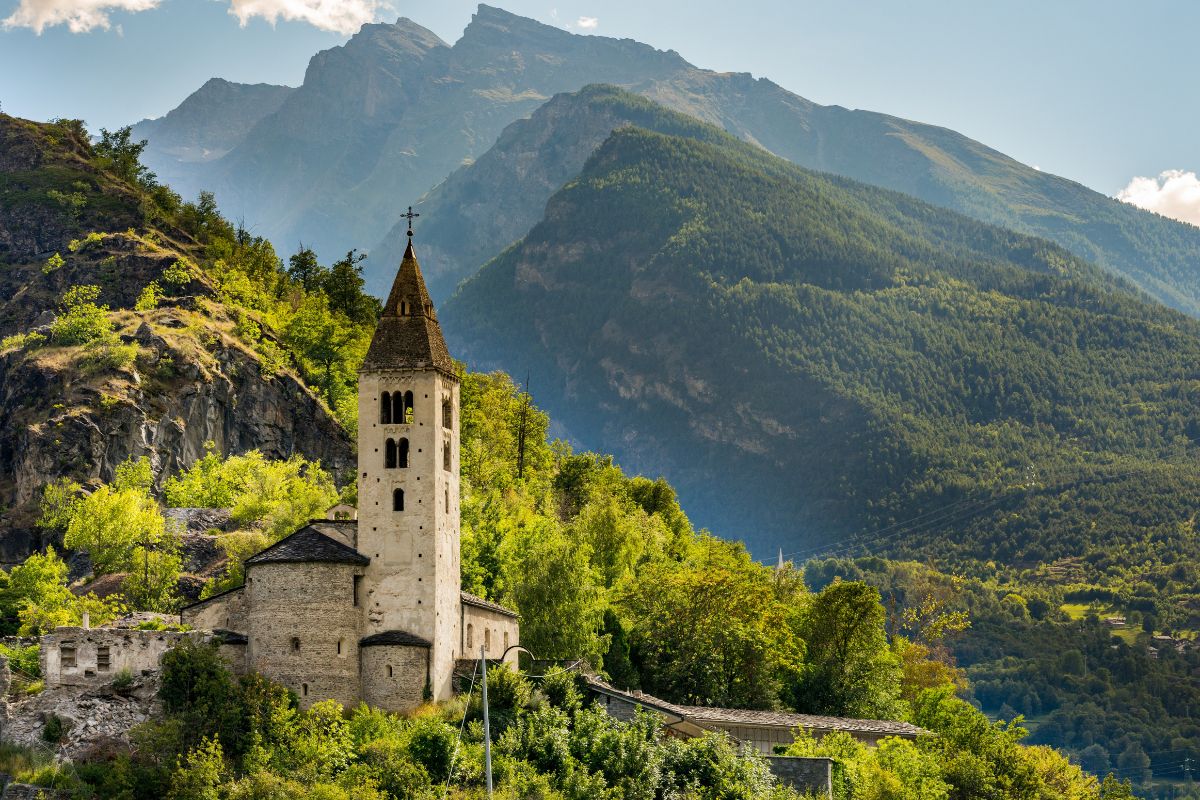 La classifica dei 10 borghi più belli d'Italia - Étroubles in Valle d’Aosta